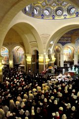 2011 Lourdes Pilgrimage - Rosary Basilica Mass (22/59)